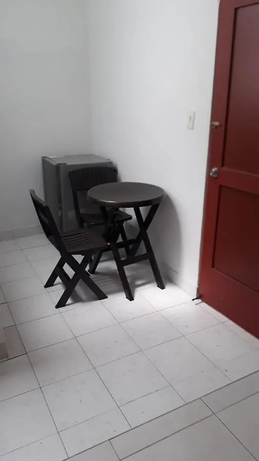 Lindo Estudio Con Cama Mezaninie Lejlighed Cali Colombia