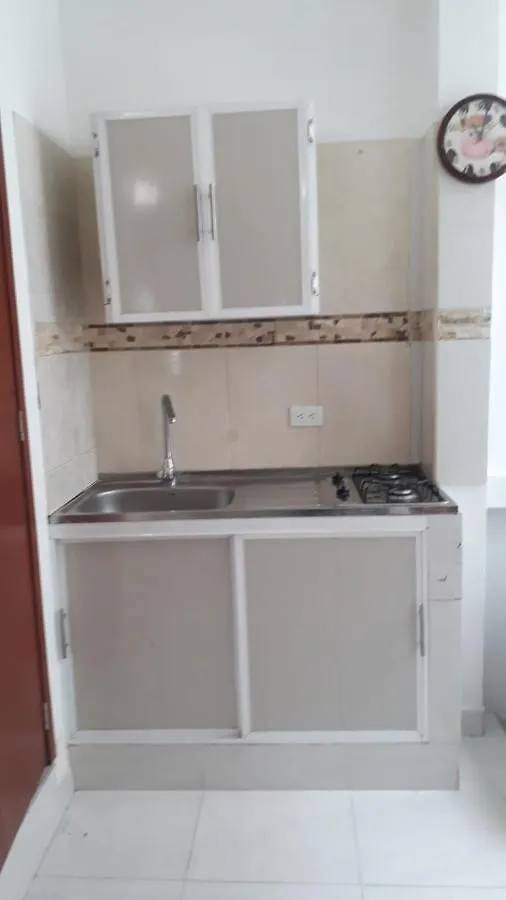 Lindo Estudio Con Cama Mezaninie Lejlighed Cali
